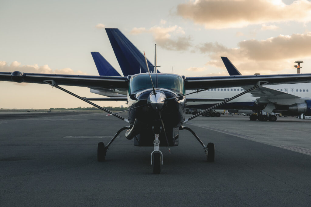 MOKULELE CESSNA GRAND CARAVAN c